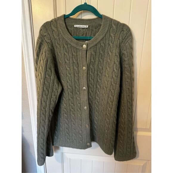 NWT Abercrombie & Fitch Cable Knit Green Gold Button Cardigan Sweater Size XXL - Picture 1 of 8
